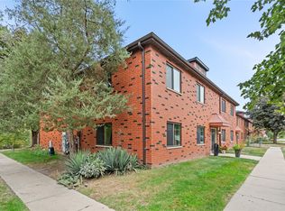 406 Teakwood Ln NE APT 20, Cedar Rapids, IA 52402