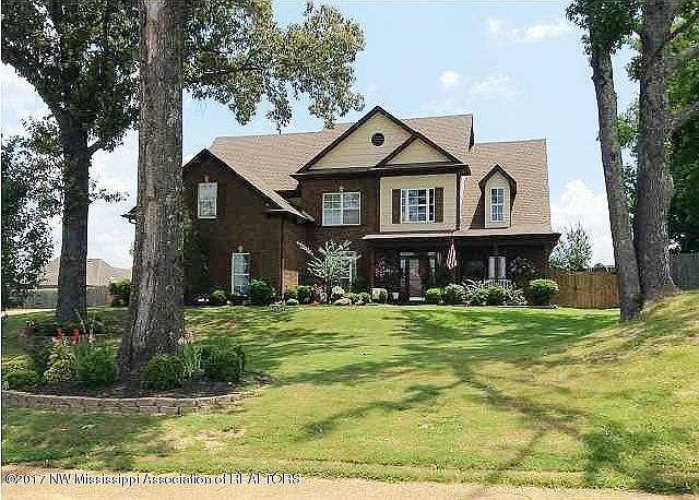 1st image of 2286 Heritage Cir W