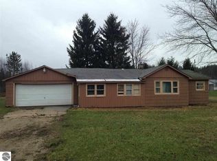 5452 M 72 E, Kalkaska, MI 49646