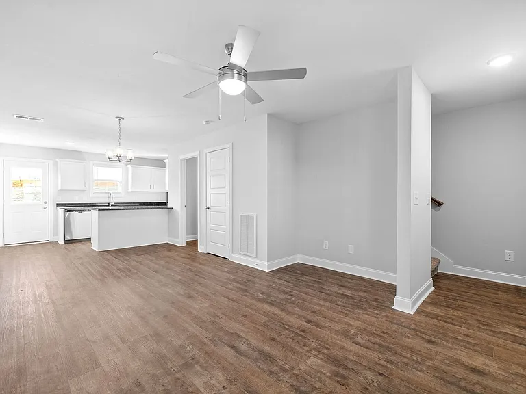 Martin St. - 919 Building B — Photo 4