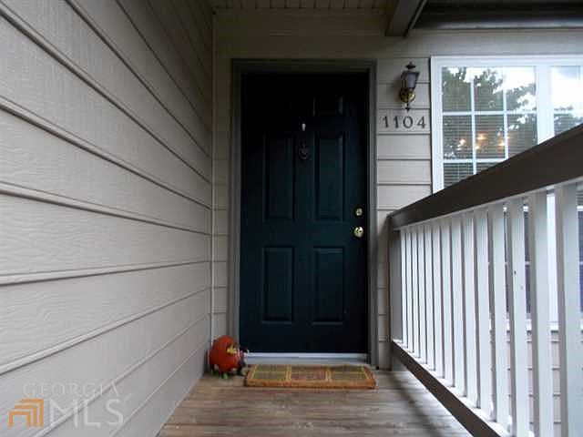 1st image of 1104 Mill Pond Dr SE
