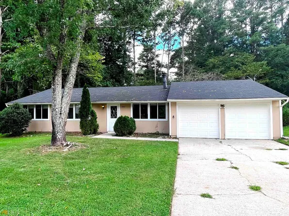 3723 Bramblevine Cir, Lithonia, GA 30038