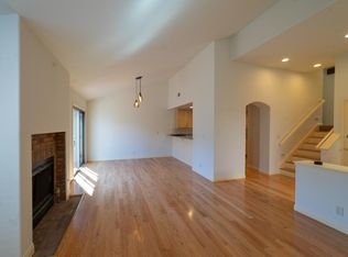 5 Laguna Ct, Manhattan Beach, CA 90266