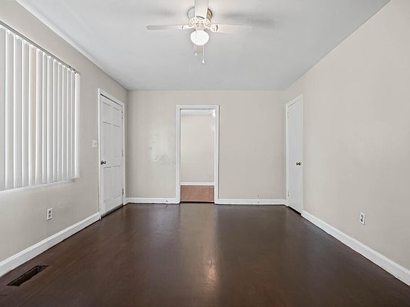 3rd image of 1904 Avalon Ave