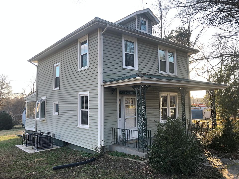 1st image of 1005 Lakeside Blvd
