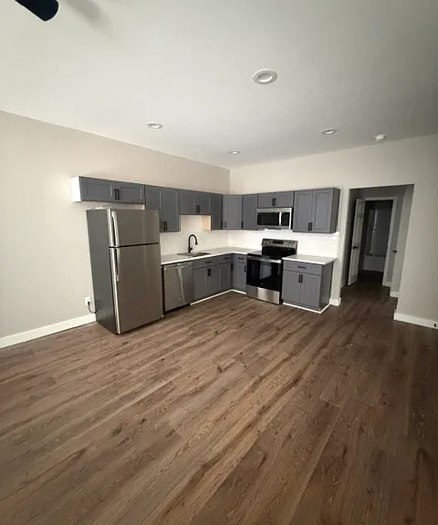 64 Wesley St #A — Photo 6