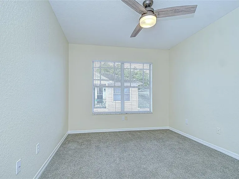 113 Bosphorous Ave #5 — Photo 47