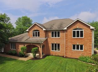 18481 W Wood Hollow Ln, Libertyville, IL 60048