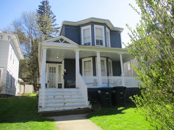 24 E 4th St, Corning, NY 14830