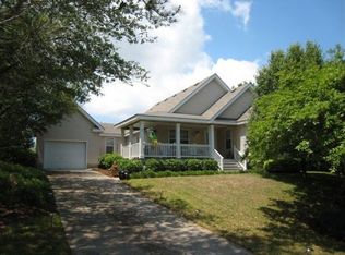 212 W Windjammer Rd, Nags Head, NC 27959