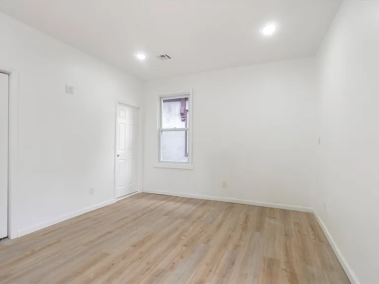 815 S 12th St #2 — Photo 6