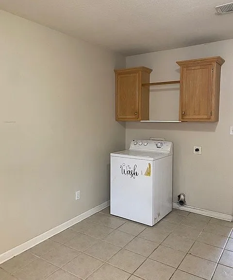 521 Paschal Ave — Photo 3