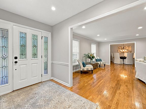 4th image of 2828 Dan Patch Dr