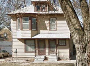 2025 S 22nd St, Lincoln, NE 68502