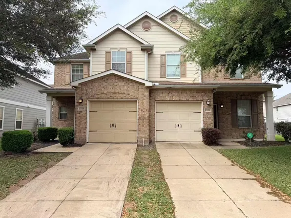 8006 Singing Sonnet Ln, Houston, TX 77072