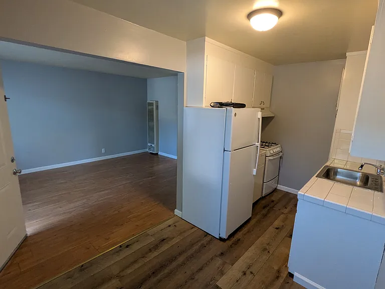 2378 Pruneridge Ave #4 — Photo 4