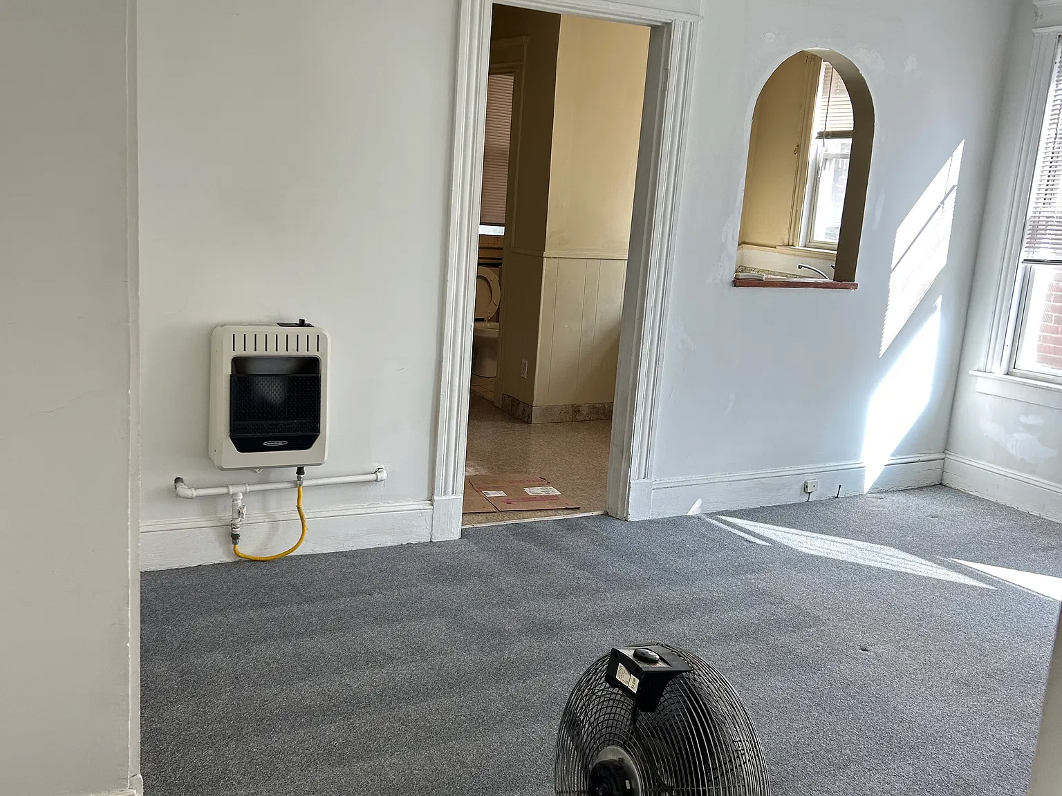 29 Maple Ave — Photo 1