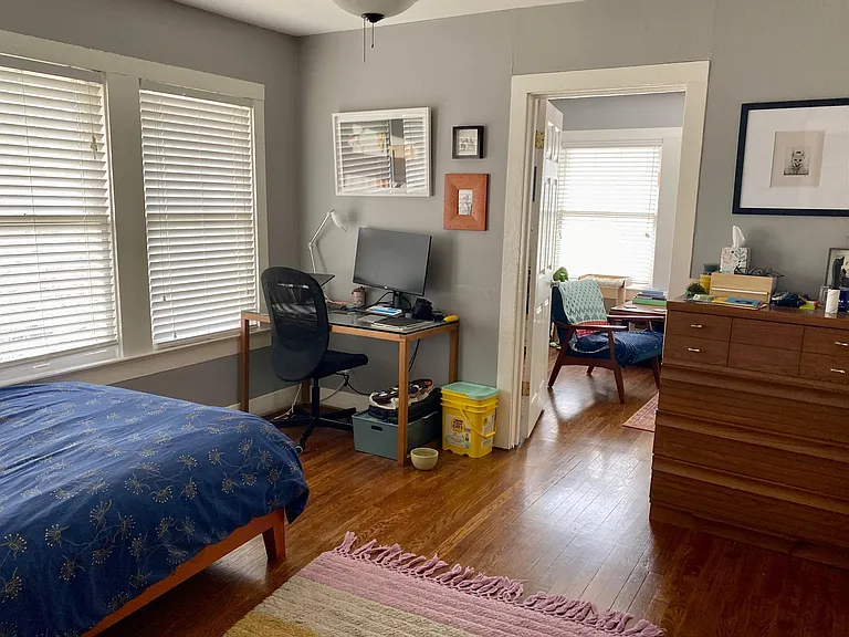 1115 W 8th St — Photo 3