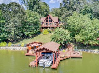 2339 Navigation Pt, Goodview, VA 24095