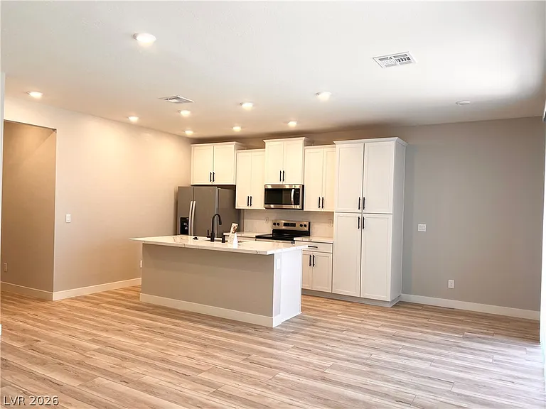 3232 Lahontan St — Photo 4