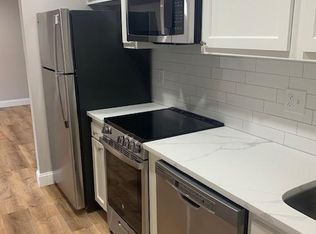 394 Langley Rd #6MM, Newton Center, MA 02459