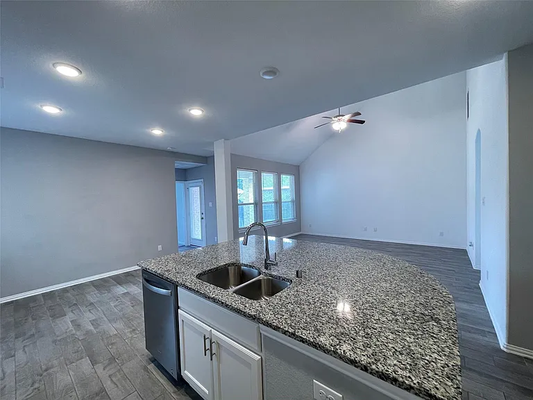 308 Tangle Birch Ct — Photo 8