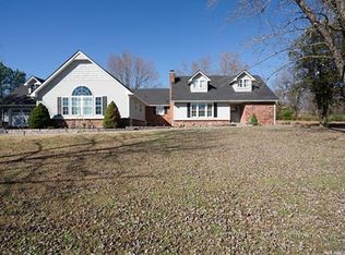 9510 E Stone Creek Dr, Claremore, OK 74017