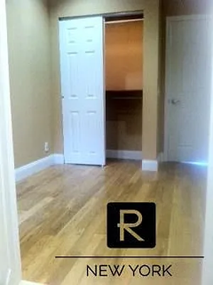 Rented by R New York | media 3