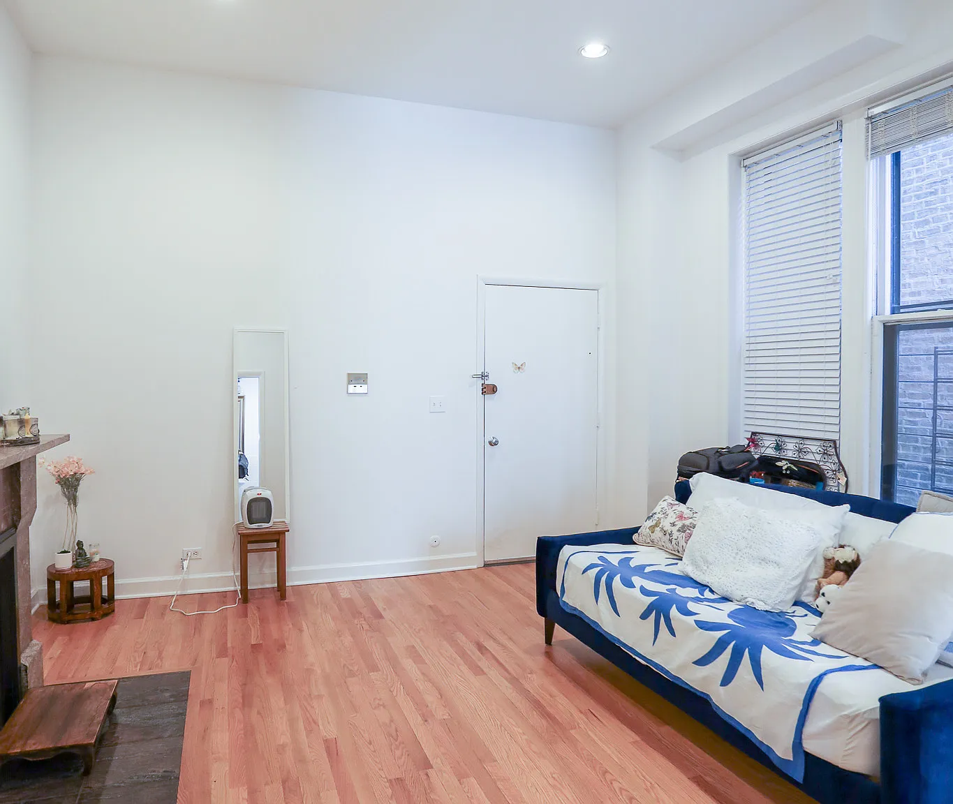 Studio, $1,750 — Photo 4