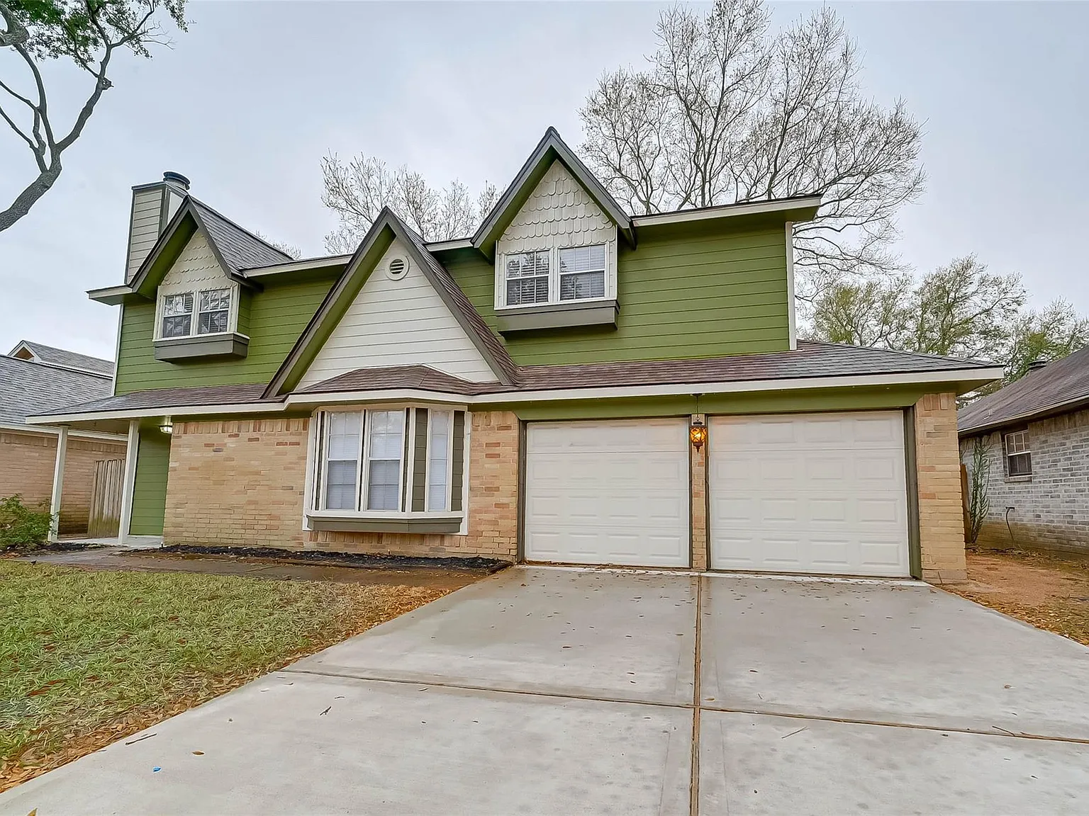 3 bed, 2.5 bath, 1604 sqft, $1,950 — Photo 2