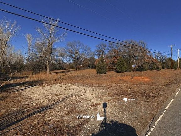 3rd image of SE 59th St
