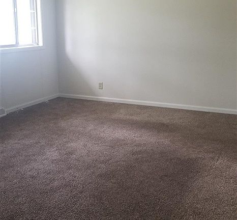 4th image of 3218 Green Dale Dr