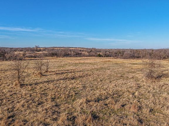 4th image of T5 Brush Creek Rd