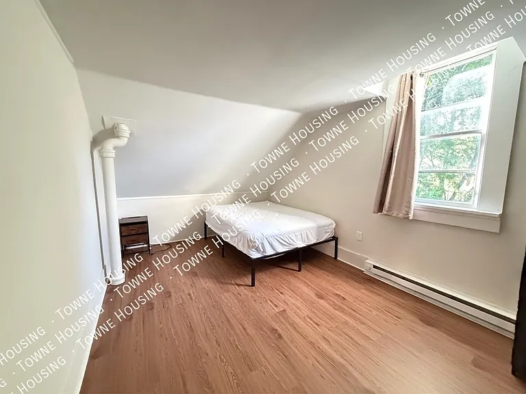 99 Custer St #1 — Photo 20