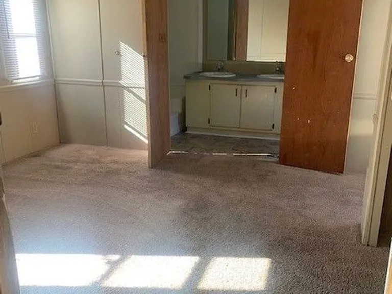 6338 Crestwood Ave — Photo 6