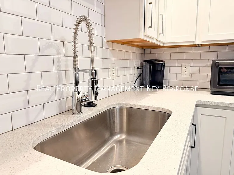 1803 Broadway #125 — Photo 3