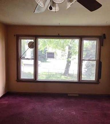 4th image of 13921 S Saginaw Ave