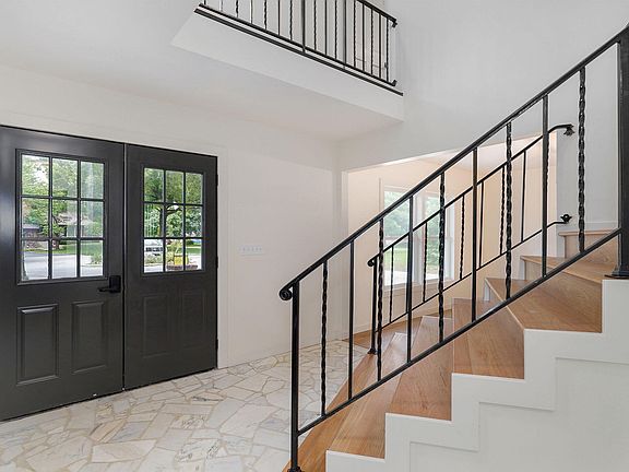 5th image of 2944 S Josselin Place