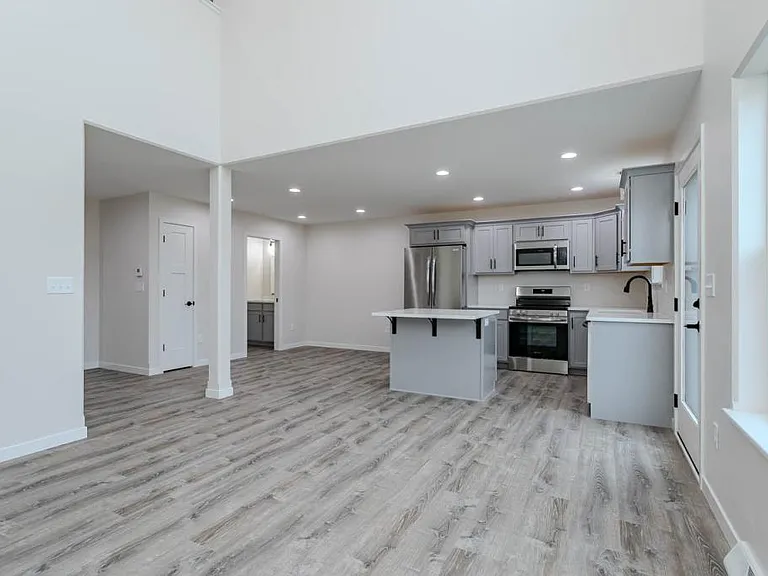 3504 Green Pastures Ln — Photo 20