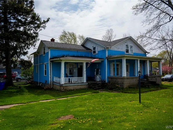 11765 Broadway St, Alden, NY 14004