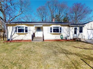 145 Brentwood Ave, Warwick, RI 02886