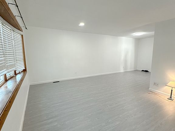 2nd image of 16 Fenway Cir Floor 2