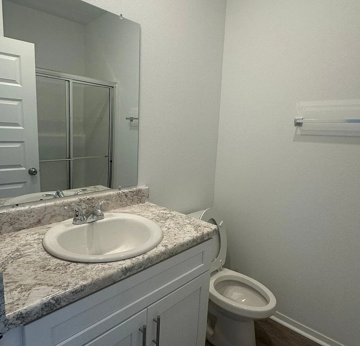 3 bed, 1430 sqft, $1,399 — Photo 4