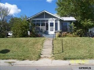 3702 N 48th St, Omaha, NE 68104