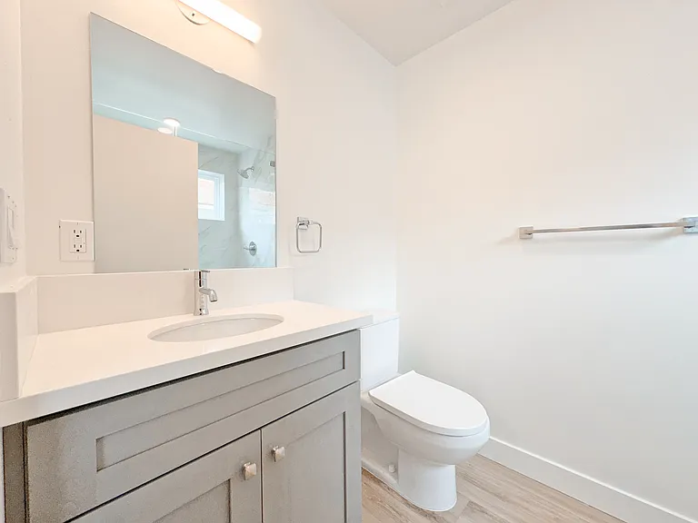 1743 Armacost Ave — Photo 72