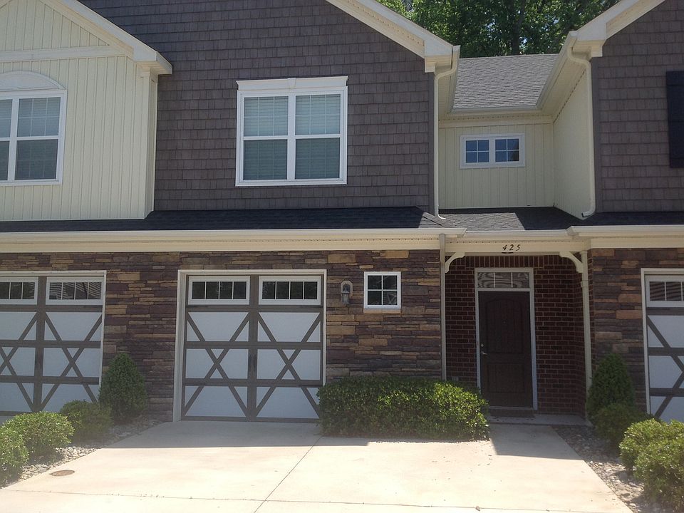 1st image of 425 Green Meadow Dr
