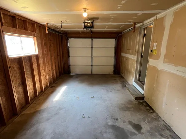400 S Main St #1, Necedah, WI 54646