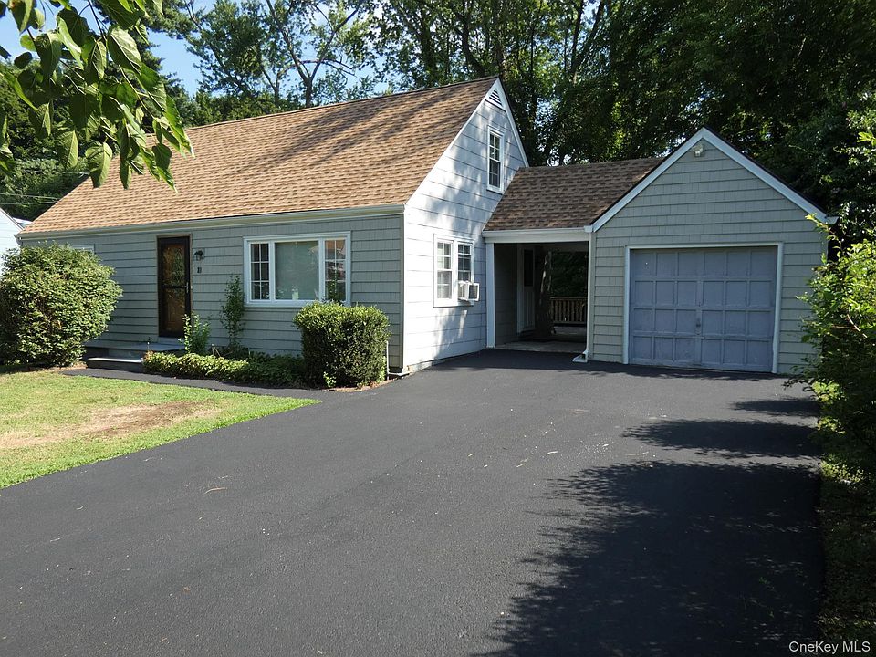 1st image of 28 Hilltop Drive