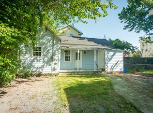 16B Strawberry Ln, Charleston, SC 29403