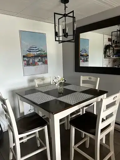 2 bed, 1.0 bath, 776 sqft, $1,750 — Photo 3